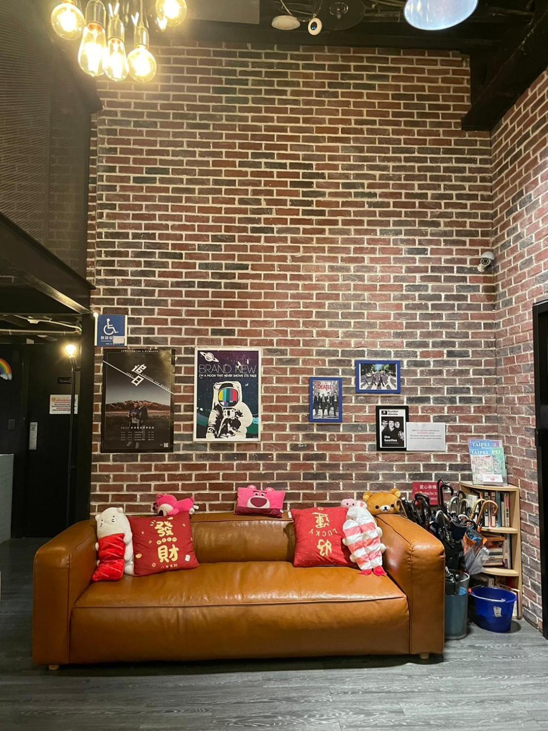 Angels Hostel Taipei Ximen Buitenkant foto