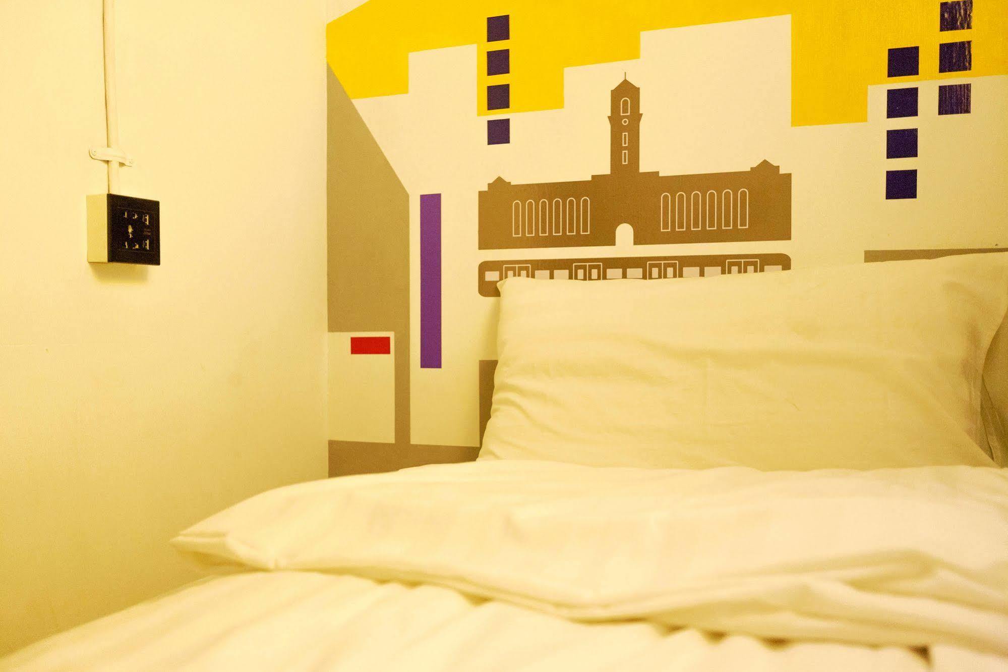 Angels Hostel Taipei Ximen Buitenkant foto