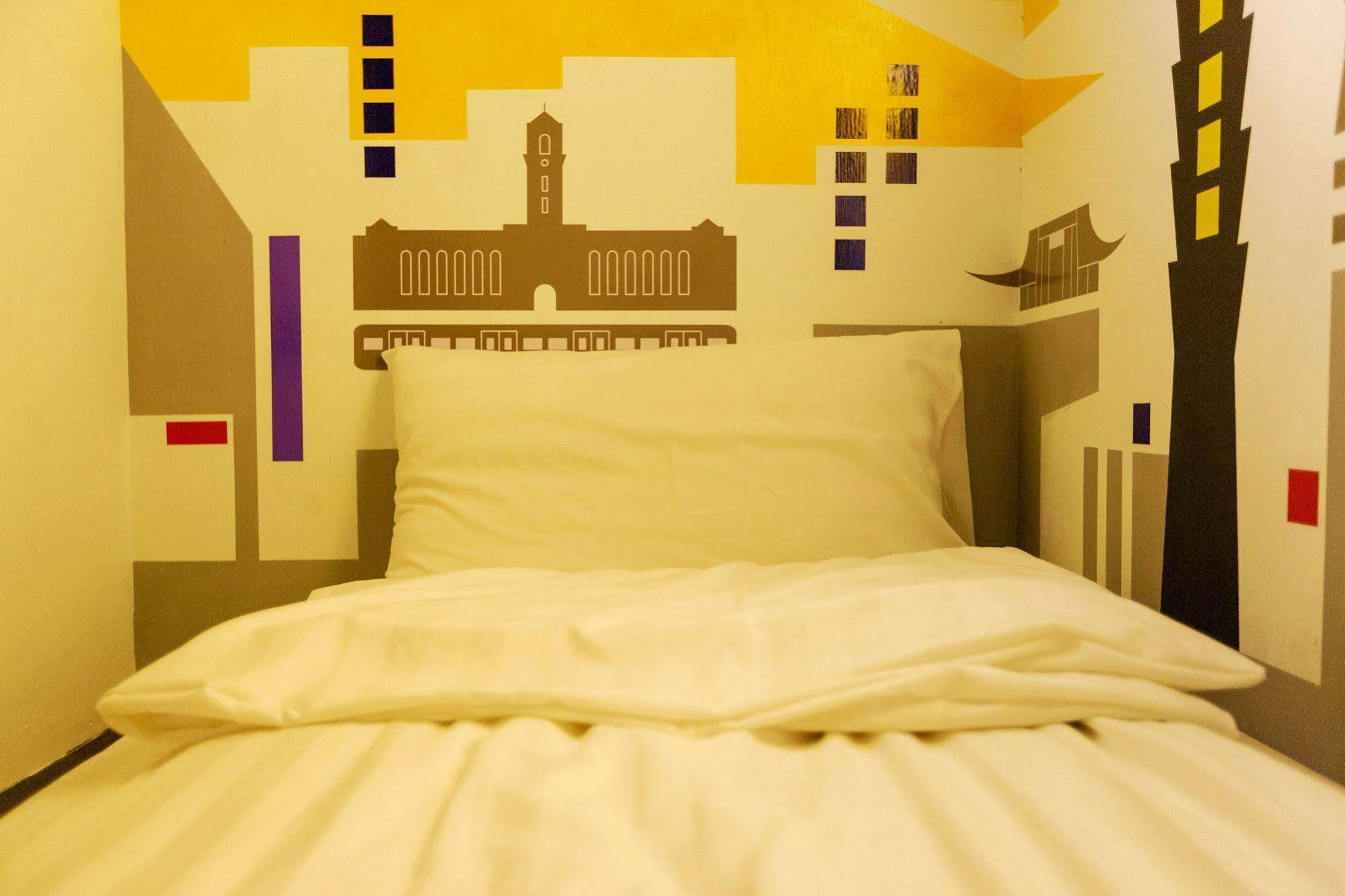 Angels Hostel Taipei Ximen Buitenkant foto