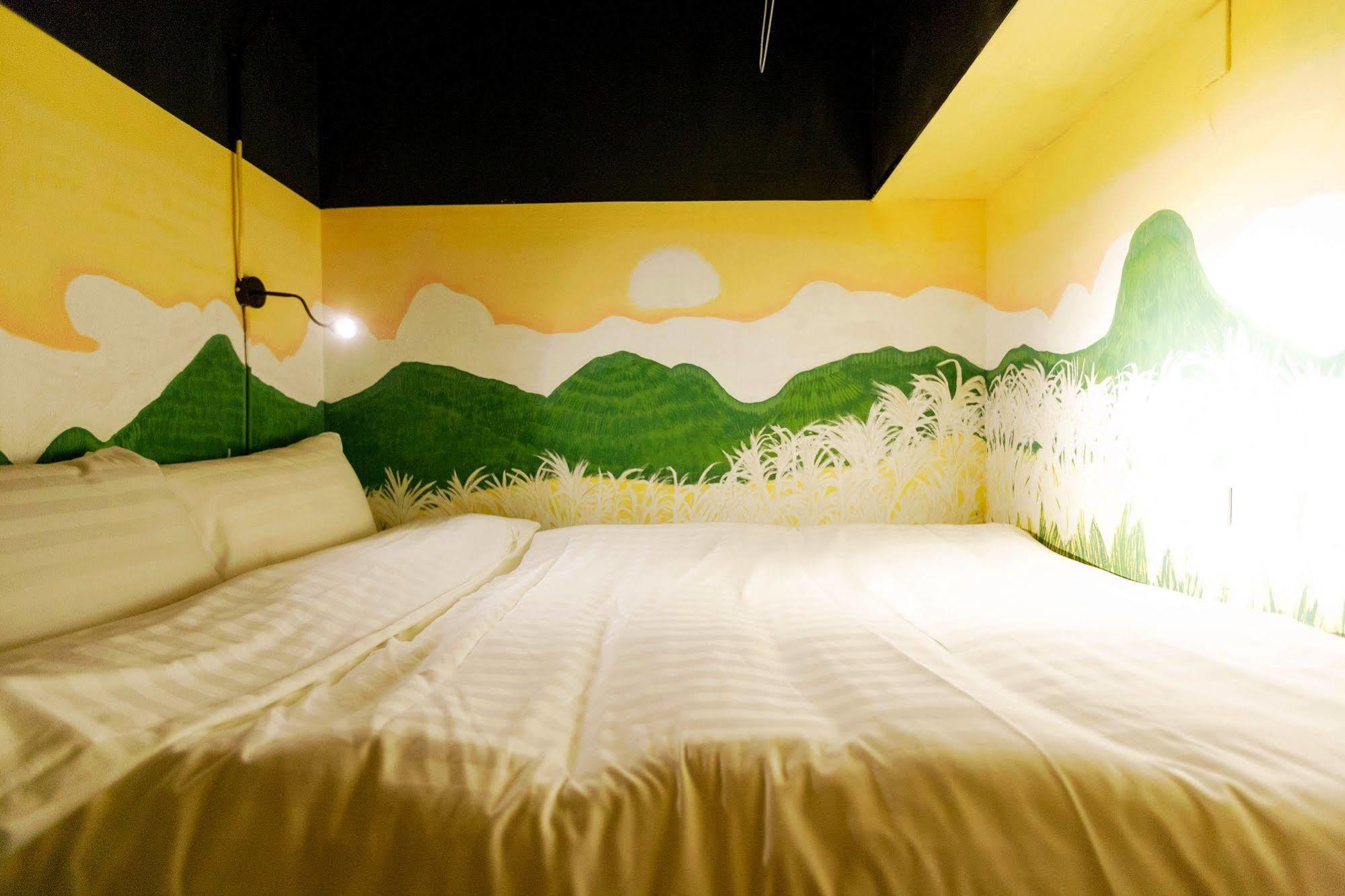 Angels Hostel Taipei Ximen Buitenkant foto