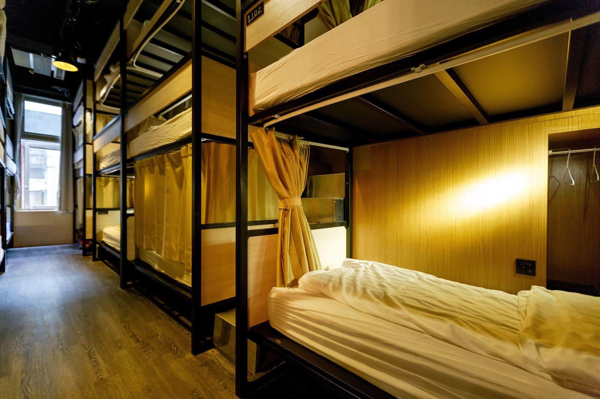 Angels Hostel Taipei Ximen Buitenkant foto